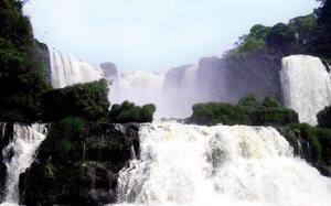 Saltos del Monday