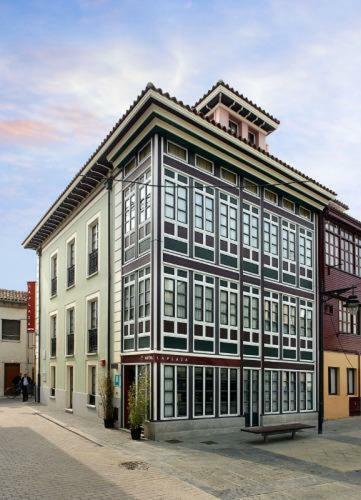 Hotel La Plaza I