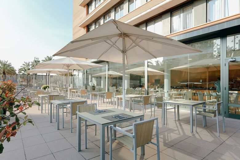 Hotel Catalonia Barcelona Beach