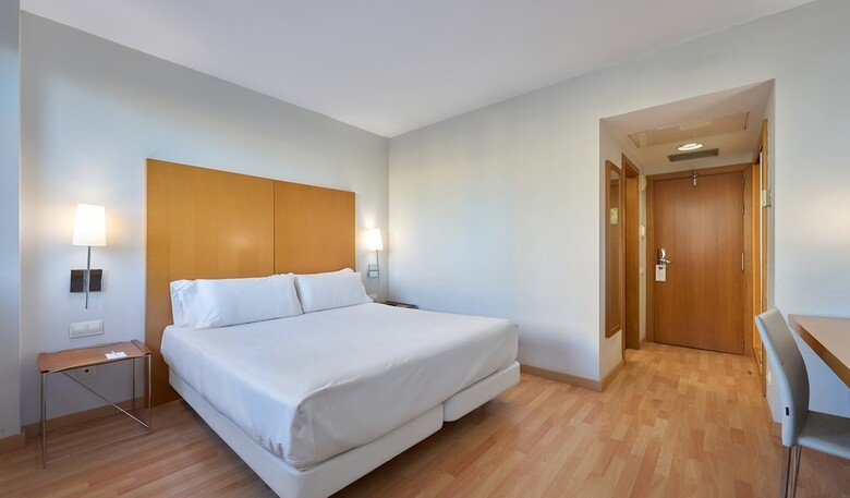Hotel Catalonia Barcelona Beach