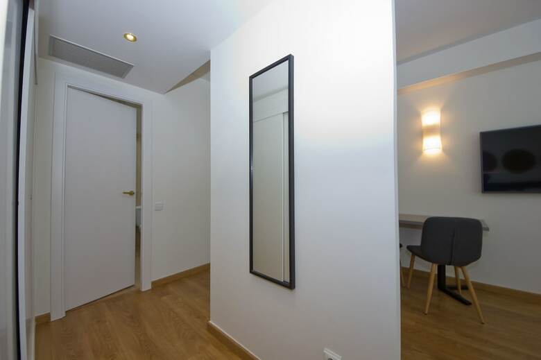 Aparthotel Atenea Vall�s