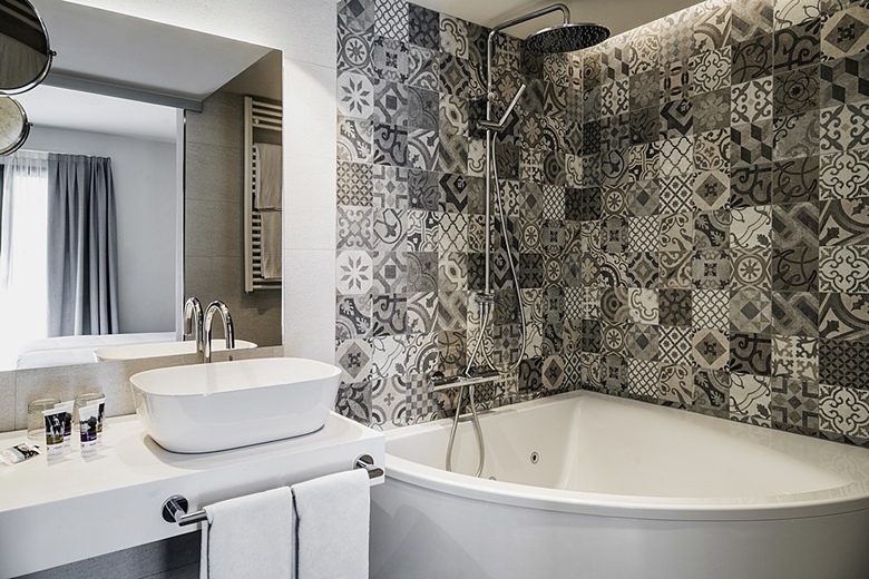 Hotel Mercure Barcelon Condor