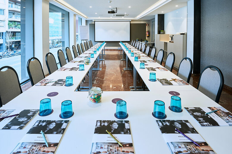 Hotel Mercure Barcelon Condor