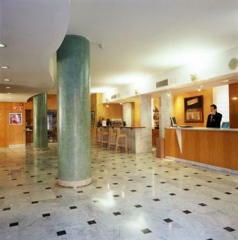 Hotel Catalonia Bristol
