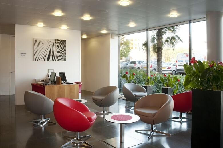 Hotel Express By Holiday Inn Saint-nazaire