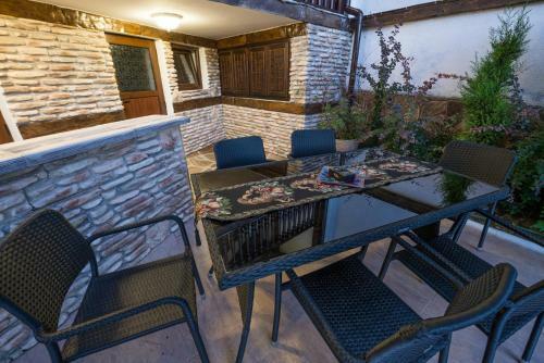 Hostal Guesthouse Versailles