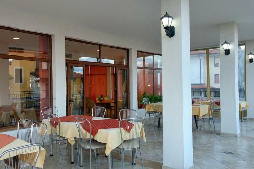 Arkite Holiday Apartments