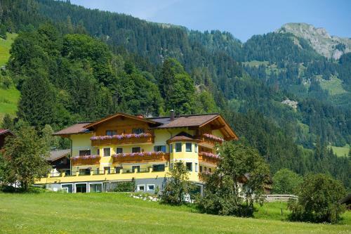 Hostal Landhaus Huber