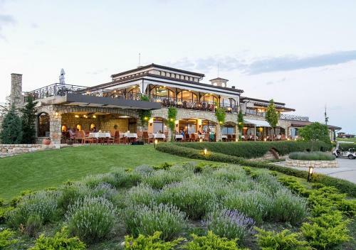 Hotel Club Residence At Blacksearama Golf