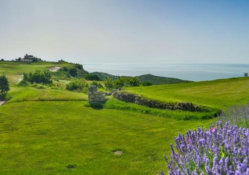 Hotel Club Residence At Blacksearama Golf