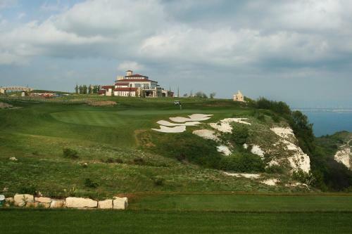 Hotel Club Residence At Blacksearama Golf