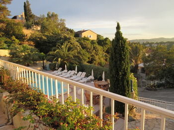 Bed & Breakfast Villa Tricoli