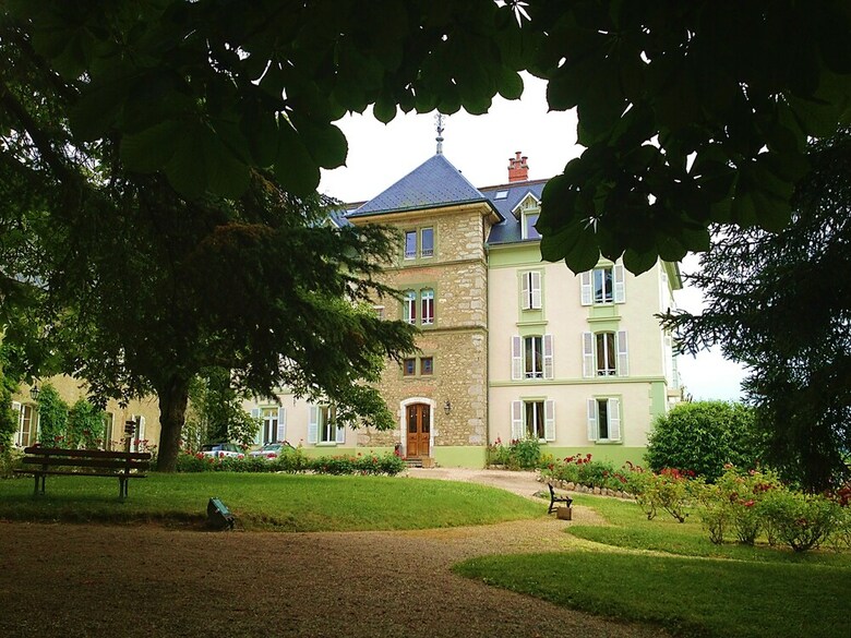 Hotel Ch�teau Des Comtes De Challes