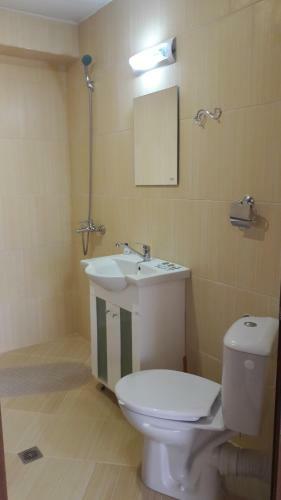 Hostal Guest Rooms Stoni