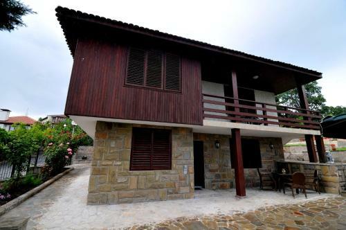 Villa Estate