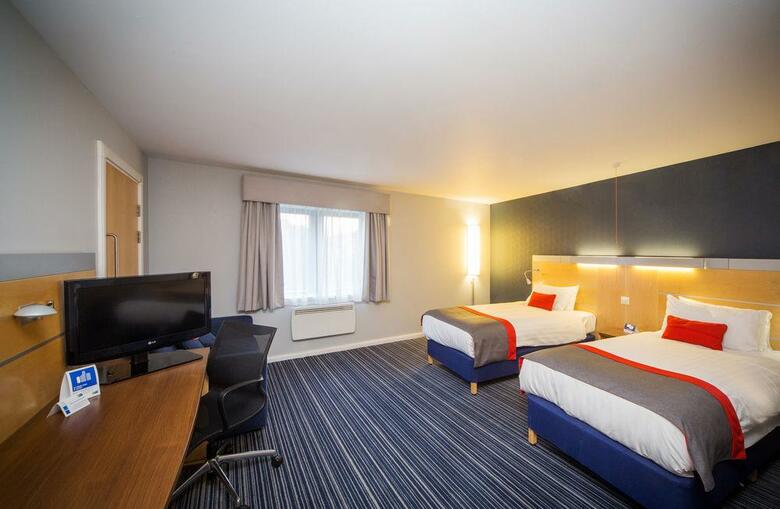 Hotel Express By Holiday Inn Edinburgh Royal Mile