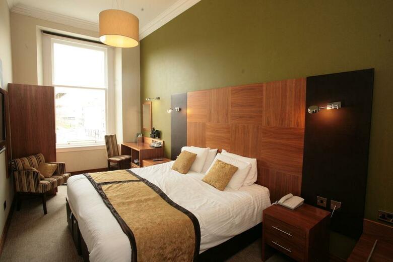 Acorn Hotel