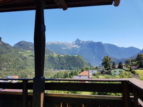 Hostal Haus Alpengl�hn