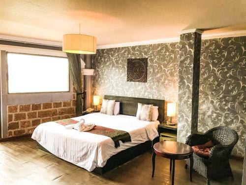 River Star Hotel