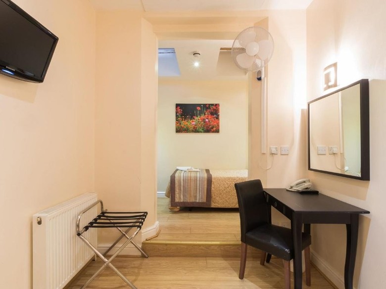 Notting Hill Gate Hotel