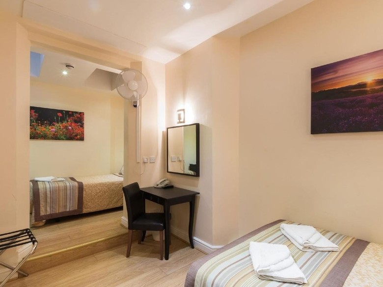 Notting Hill Gate Hotel