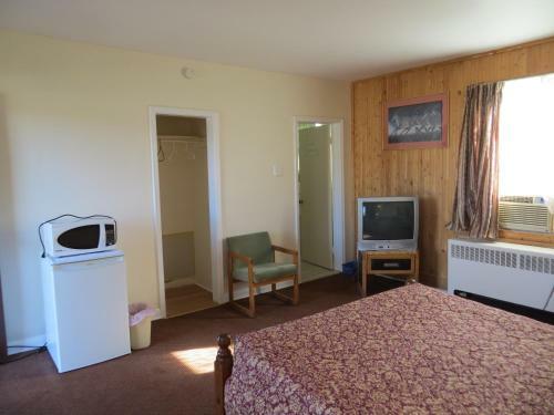 Motel Peterboro Express Inn