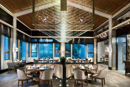 Suzhou Jinji Lake Grand Hotel