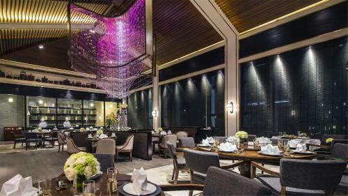 Suzhou Jinji Lake Grand Hotel