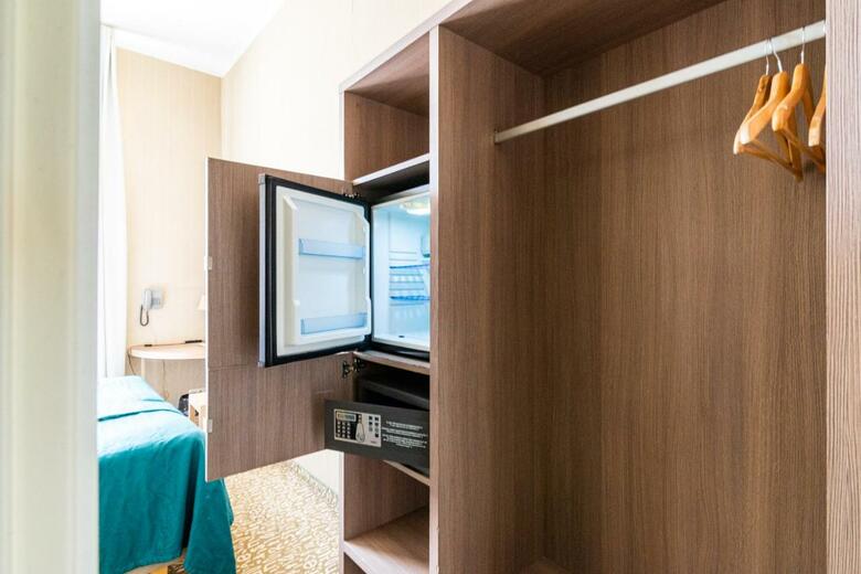 Algirdas City Hotels