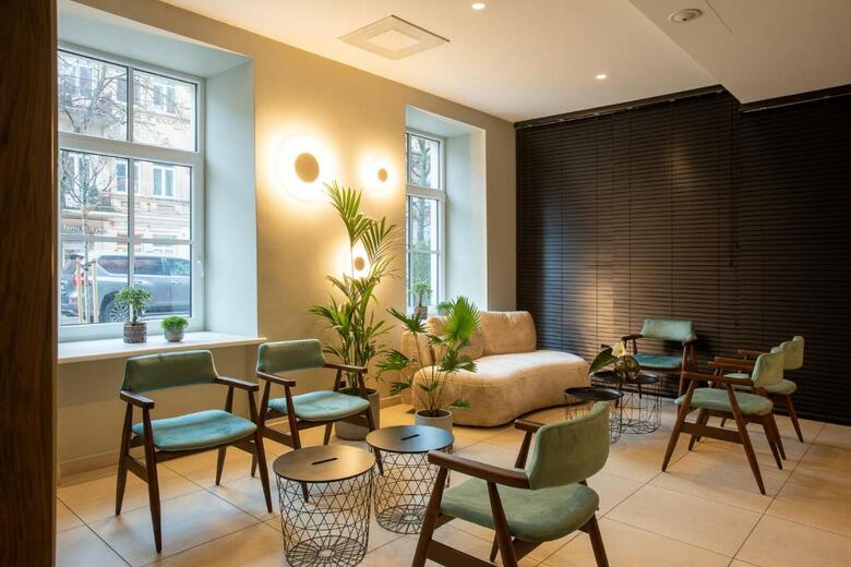 Algirdas City Hotels