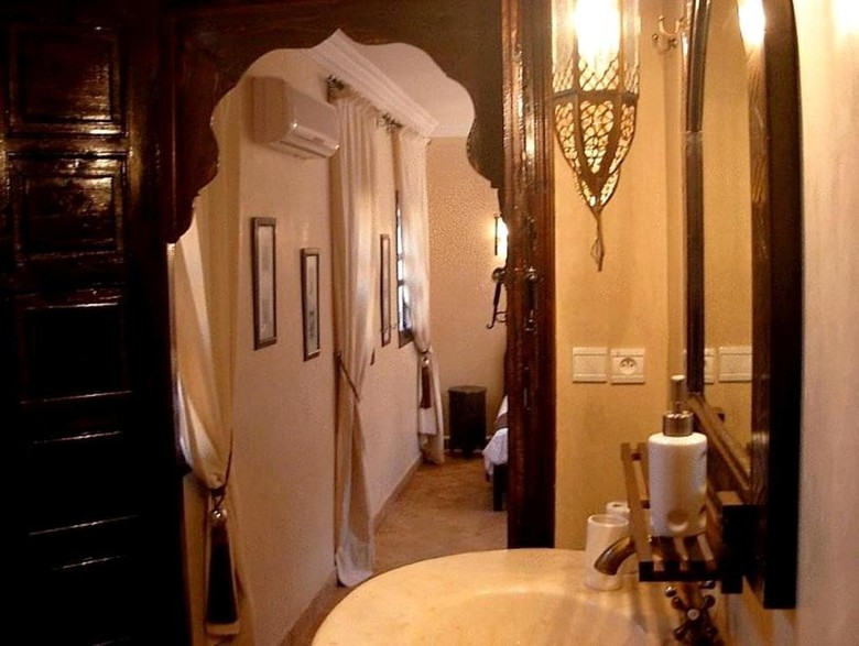 Albergue Riad Aderbaz