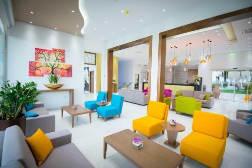 Aparthotel Loutsiana I & II Deluxe Apts