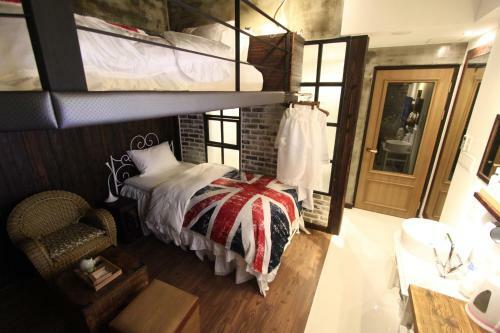 February Hotel Hwanggeum