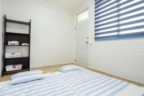 Hostal Yours Guesthouse In Tongyeong