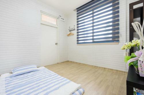 Hostal Yours Guesthouse In Tongyeong