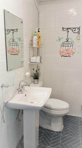 Hostal Yours Guesthouse In Tongyeong