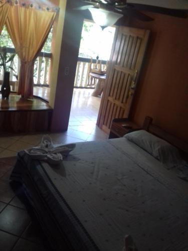 Bed & Breakfast Hotel Arenas De Osa