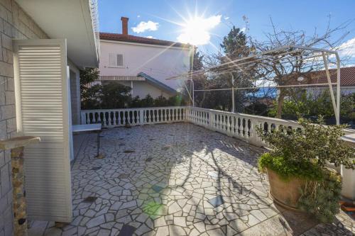 Apartment Selce 2383f