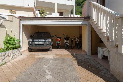 Apartments Villa Luxor
