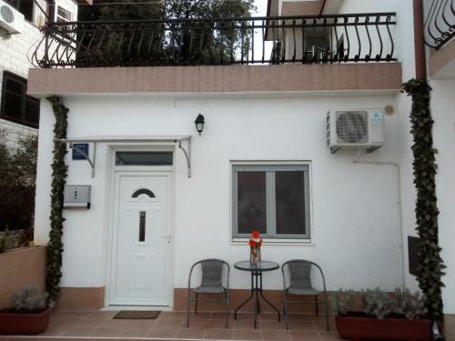 Apartments Josip
