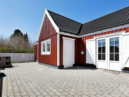 Two-bedroom Holiday Home In Vejby 5