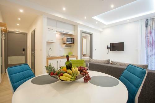 Adrion Aparthotel
