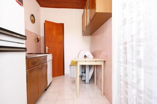 Apartments By The Sea Caska (pag) - 202