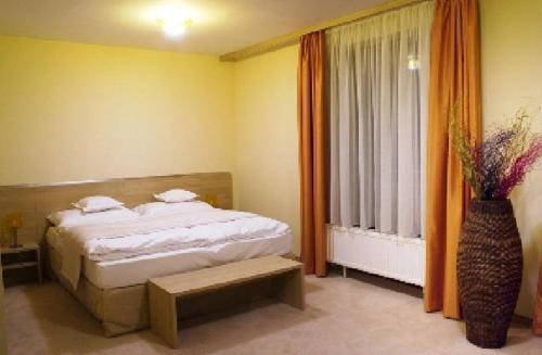 Hotel Legend