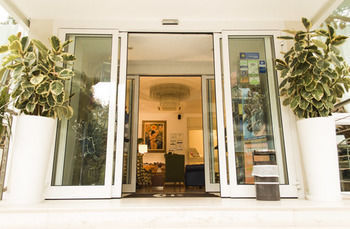 Hotel Calypso