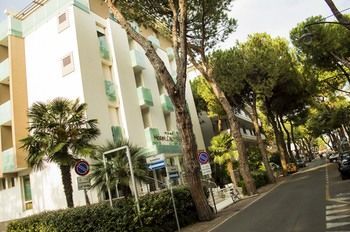 Hotel Calypso