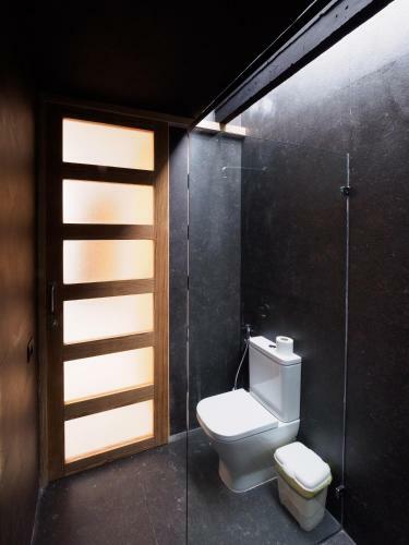 11 Holiday Homes