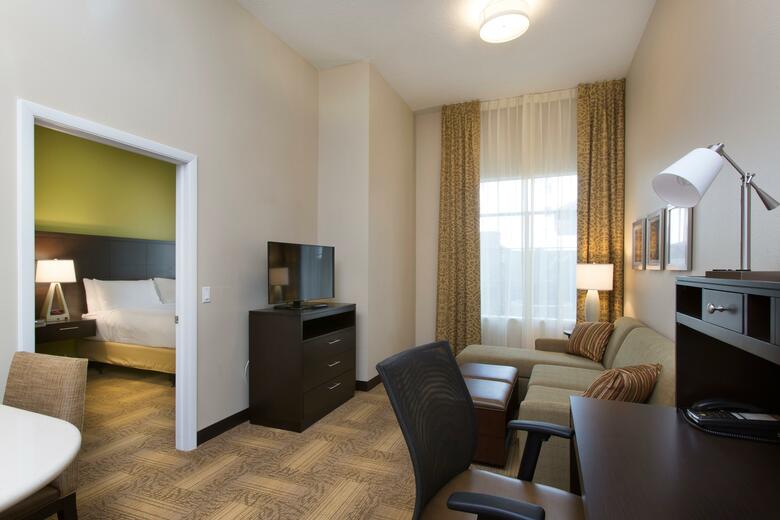 Hotel Staybridge Suites Orlando At Seaworld