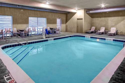 Hotel Holiday Inn Express & Suites Coldwater