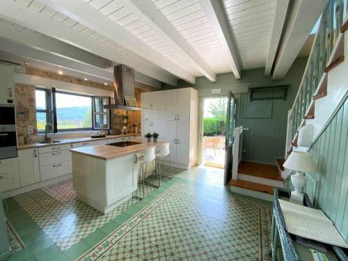 Casa Palo Balc�n A Picos De Europa